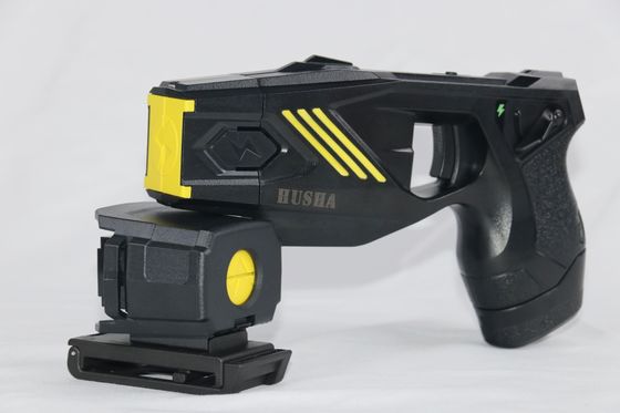 ซื้อ ปืนช็อตไฟฟ้า HUSHA กันน้ำ IP57 แรงดันไฟฟ้า 55KV พร้อมแบตเตอรี่ชาร์จไฟได้สำหรับบังคับใช้กฎหมาย การผลิตออนไลน์